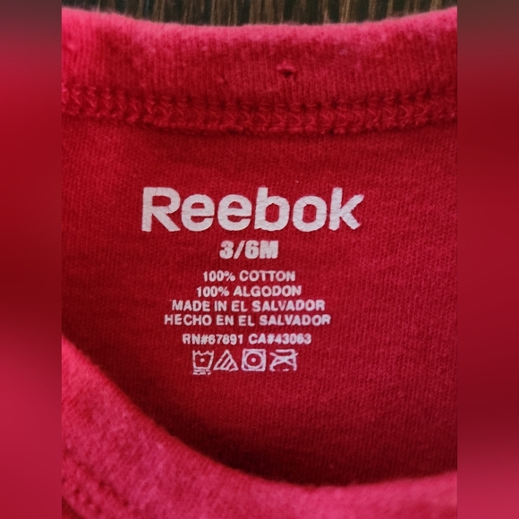 Phoenix Coyotes 🏒 Hockey NHL Infant Onesie Reebok Size 3/6 Months $11 - Picture 2 of 2